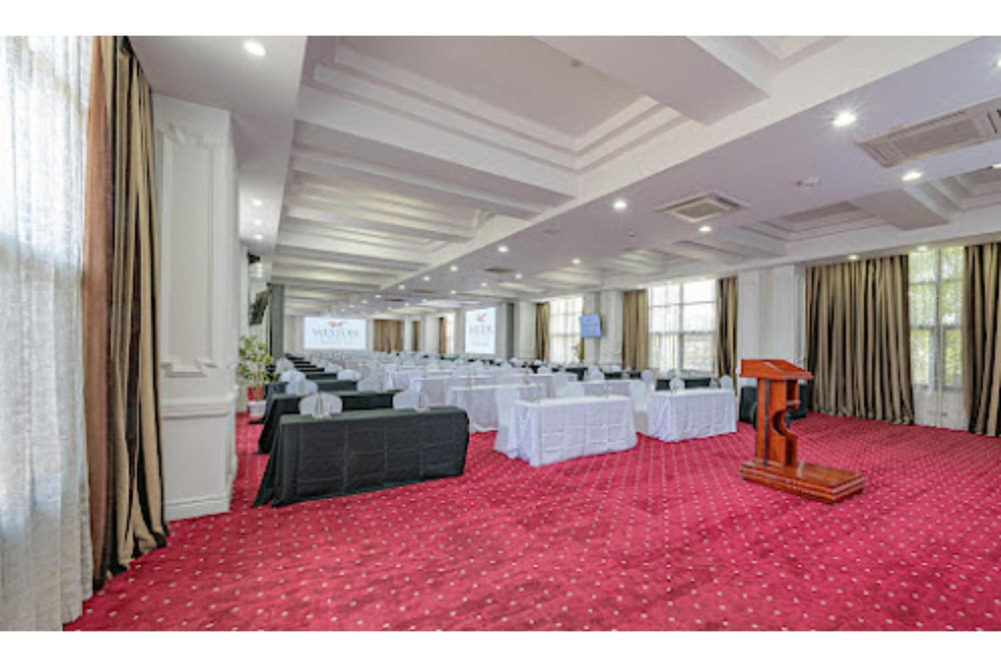 Weston Hotel Nairobi Eksteriør bilde