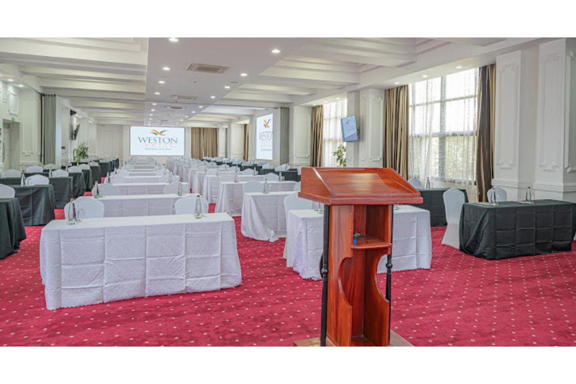Weston Hotel Nairobi Eksteriør bilde