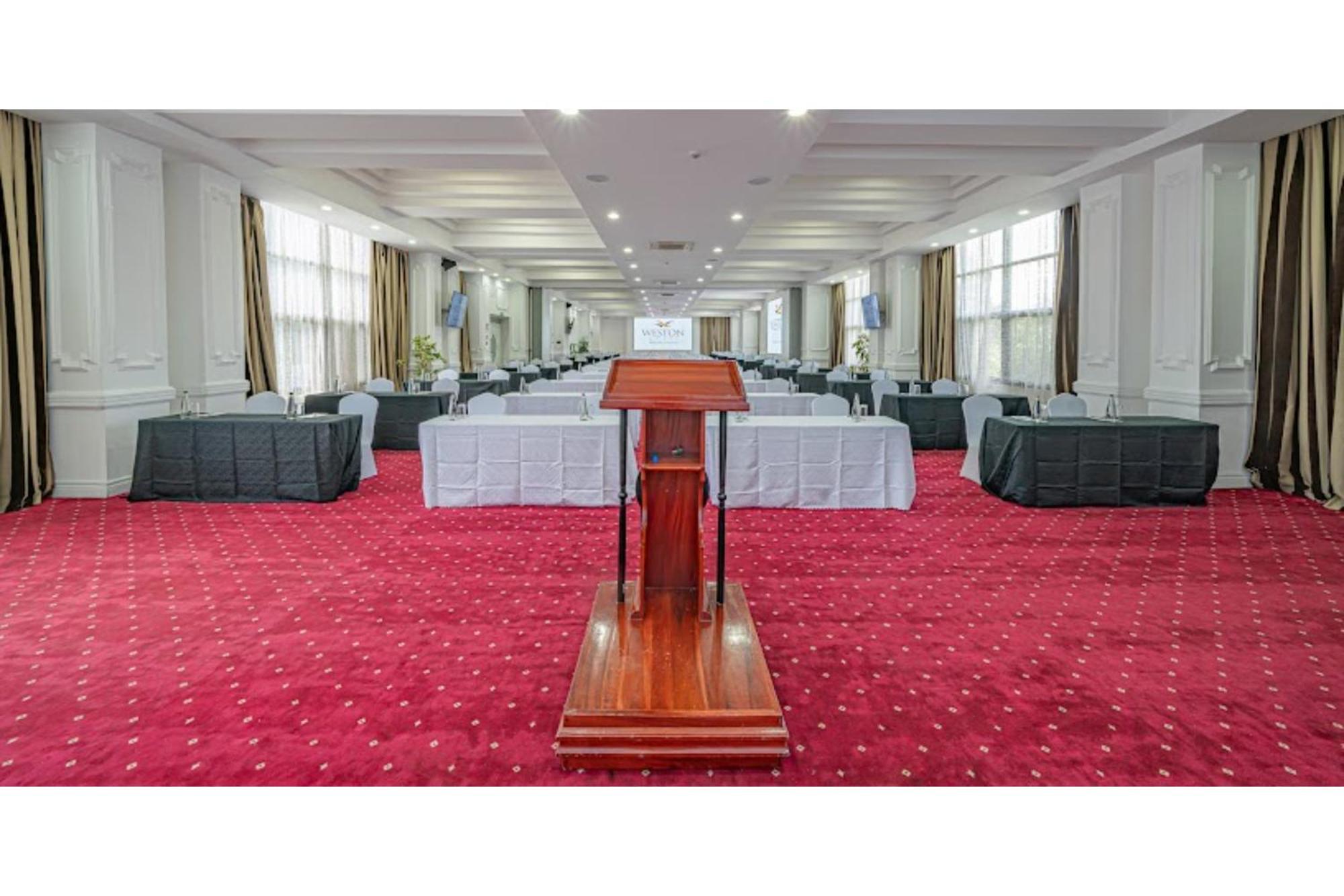 Weston Hotel Nairobi Eksteriør bilde